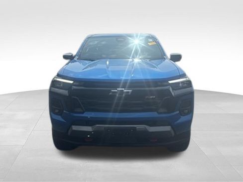 Used 2023 Chevrolet Colorado Z71 w/ Z71 Convenience Package 2 AWD/4WD image 7