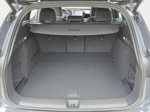 New 2027 Audi Q6 e-tron Premium AWD/4WD image 12