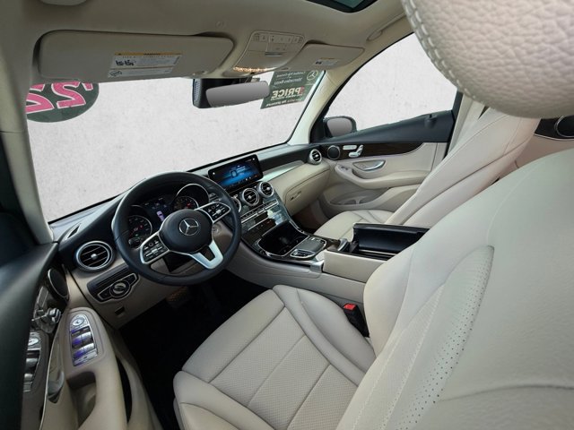 Used 2022 Mercedes-Benz GLC 300 image 10