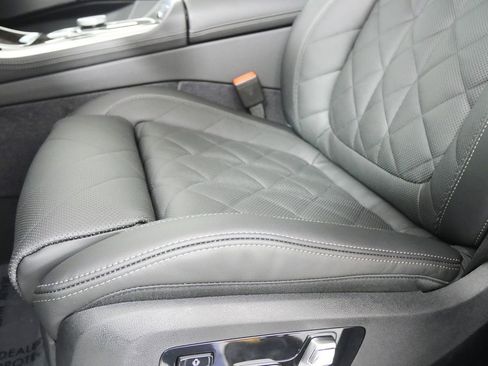 New 2026 BMW X5 xDrive40i w/ M Sport Package image 24