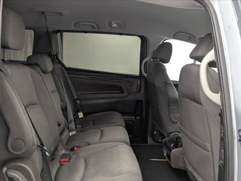 Used 2022 Honda Odyssey EX image 17