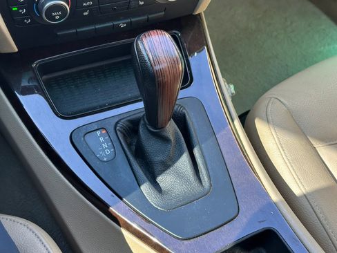 Used 2011 BMW 328i xDrive 328i xDrive Sedan 4D image 36