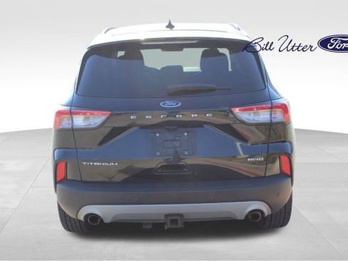 Used 2020 Ford Escape Titanium image 6