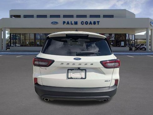 Certified 2025 Ford Escape ST-Line Select AWD/4WD image 5
