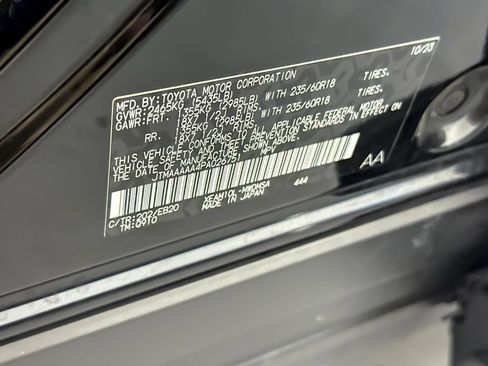 Used 2023 Toyota bZ4X FWD image 28
