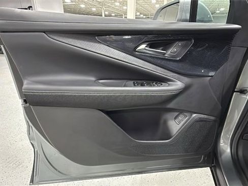 New 2025 Chevrolet Blazer EV LT image 11