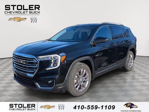 Used 2023 GMC Terrain SLT image 1
