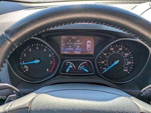 Used 2017 Ford Escape Titanium image 8