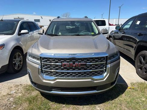 Used 2022 GMC Acadia Denali w/ Denali Ultimate Package AWD/4WD image 2