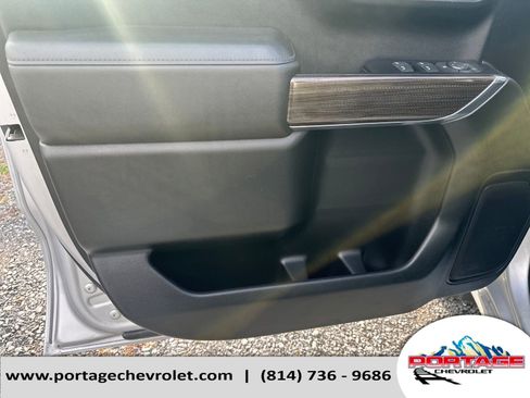 Used 2022 Chevrolet Silverado 1500 LT image 11