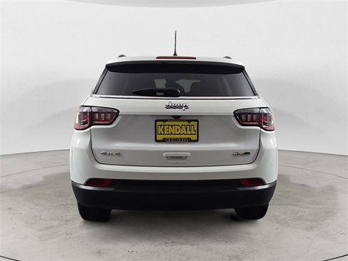 Used 2022 Jeep Compass Latitude w/ Convenience Group image 4