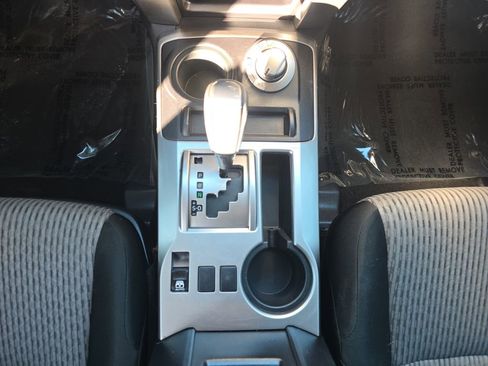 Used 2015 Toyota 4Runner SR5 image 12