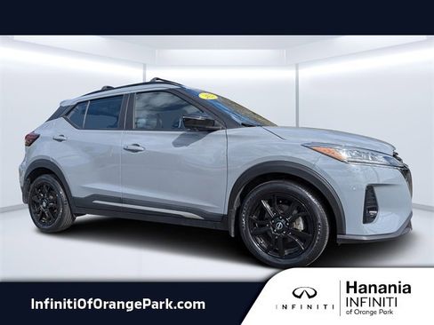 Used 2023 Nissan Kicks SR w/ SR Premium Package image 1