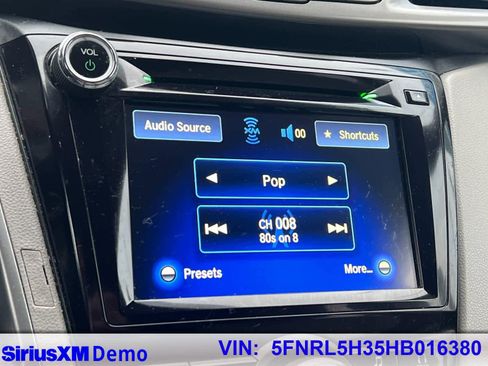 Used 2017 Honda Odyssey SE image 32