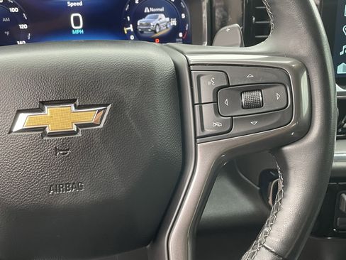 Used 2024 Chevrolet Silverado 1500 High Country w/ High Country Premium Package image 24