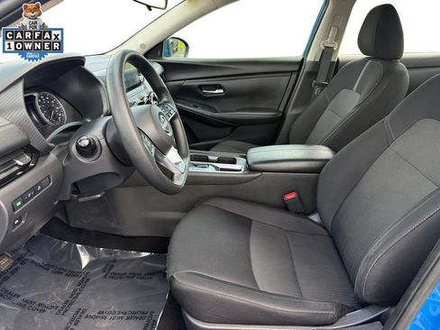 Certified 2024 Nissan Sentra SV FWD image 9