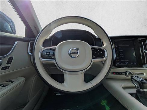 Used 2019 Volvo V90 T5 Cross Country w/ Advanced Package image 11