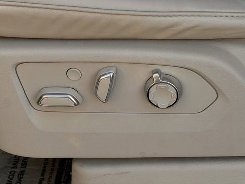 Certified 2025 Cadillac Escalade ESV Sport Platinum w/ LPO, ONYX Package image 23