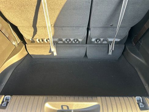 New 2026 Chrysler Voyager LX image 17