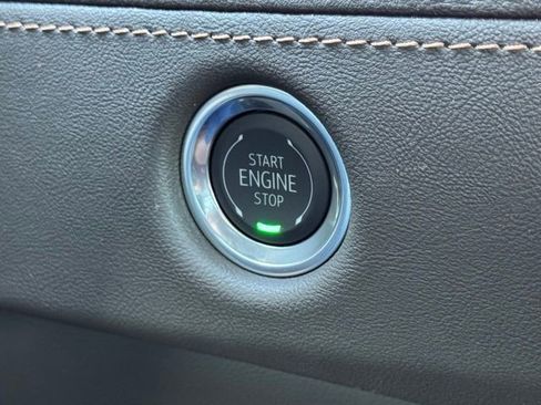 New 2026 Cadillac Escalade Luxury w/ LPO, Radiant Package image 23