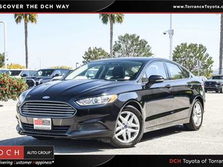 Used 2016 Ford Fusion SE FWD video 1