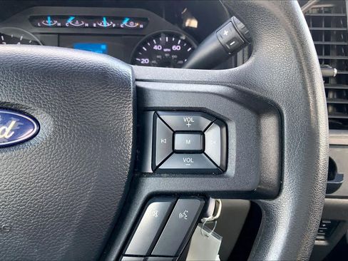 Used 2020 Ford F250 XL w/ Power Equipment Group image 23