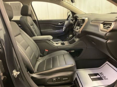 Used 2021 GMC Acadia Denali w/ Denali Ultimate Package image 30