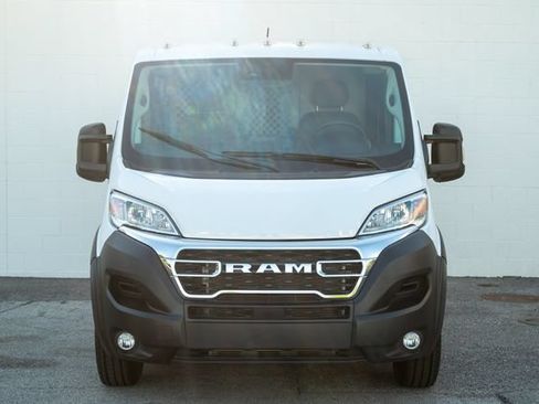 Used 2025 RAM ProMaster 2500 w/ U-Haul Equipment Group FWD image 4