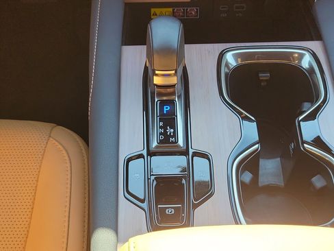 Used 2025 Lexus RX 350 Premium Plus w/ Convenience Package FWD image 20
