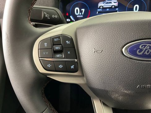 New 2026 Ford Explorer Active RWD image 25