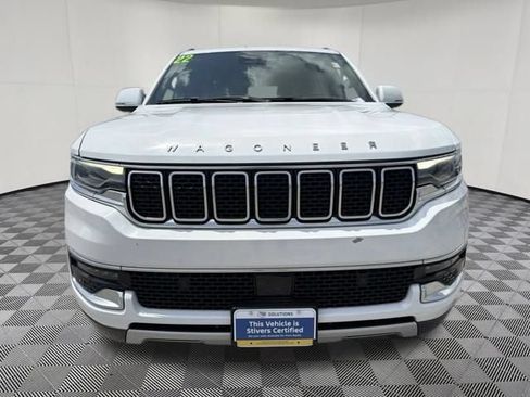 Used 2022 Jeep Wagoneer Series II AWD/4WD image 15