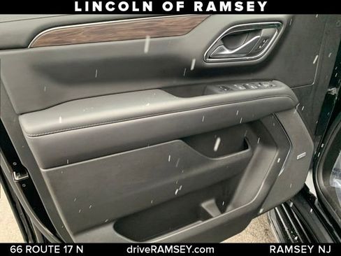 Used 2022 Chevrolet Tahoe LT image 12