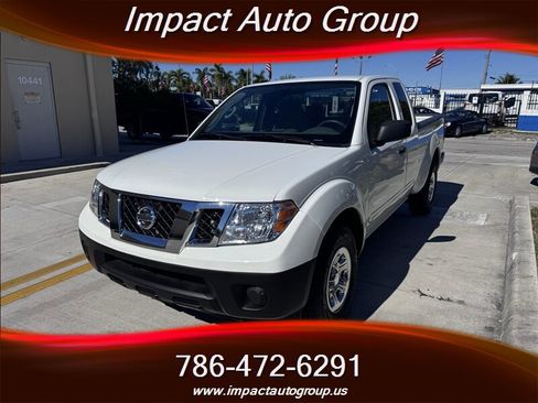 Used 2016 Nissan Frontier S image 1