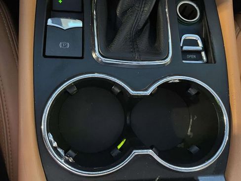 Used 2014 Maserati GranTurismo Sport image 26