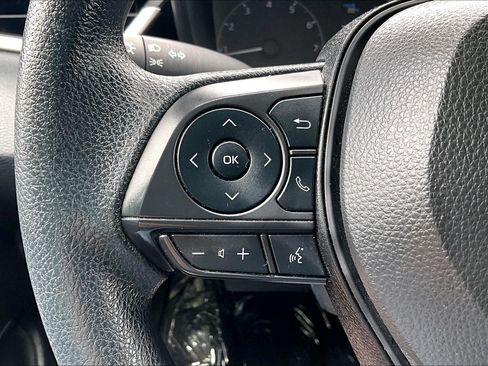 Used 2024 Toyota Corolla LE FWD image 17