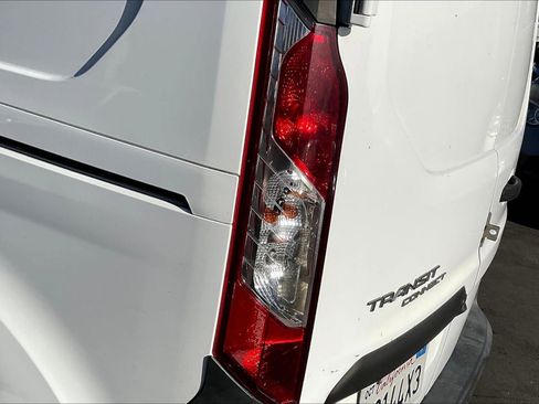Used 2017 Ford Transit Connect XL image 31