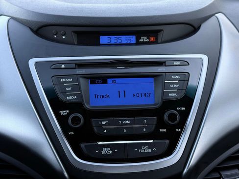 Used 2013 Hyundai Elantra GLS image 28