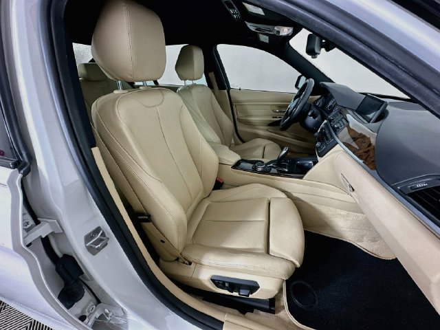 Used 2015 BMW 328i Sedan RWD image 29