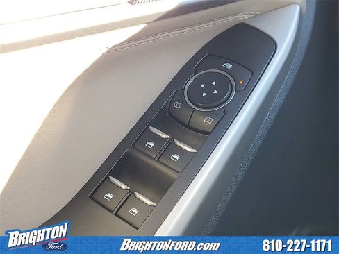 Used 2023 Ford Explorer XLT w/ Equipment Group 202A image 16