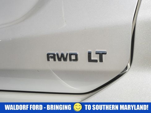 Used 2022 Chevrolet Equinox LT image 9