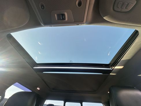 Used 2016 Ford F150 Lariat w/ Equipment Group 501A Mid image 16