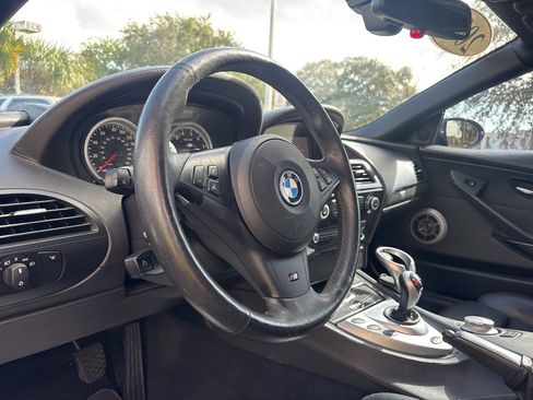 Used 2008 BMW M6 Convertible image 15