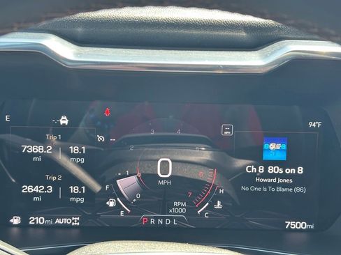 Certified 2025 GMC Canyon AT4 w/ Nightfall Edition AWD/4WD image 24