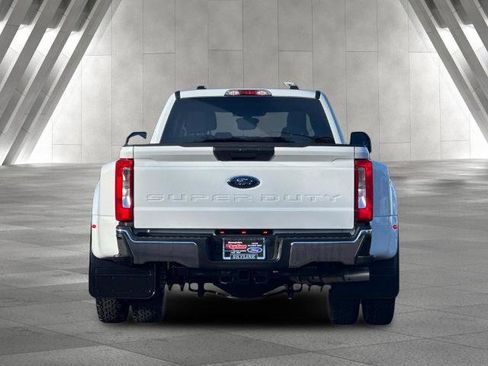 Certified 2024 Ford F350 XLT w/ FX4 Off-Road Package image 4