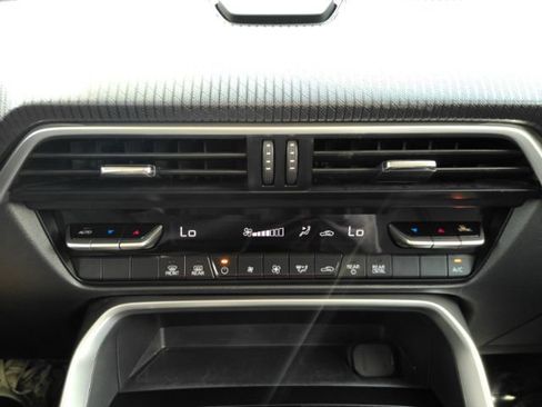 Used 2026 MAZDA CX-90 3.3 Turbo w/ Select Package AWD/4WD image 46