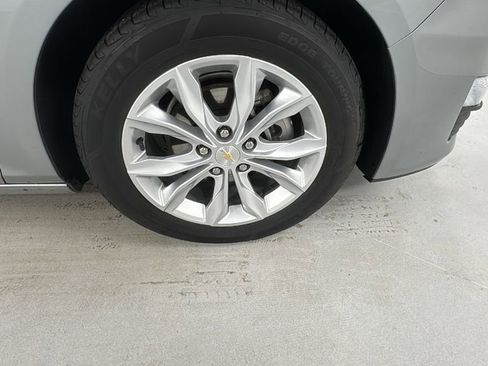 Used 2024 Chevrolet Malibu LT image 9