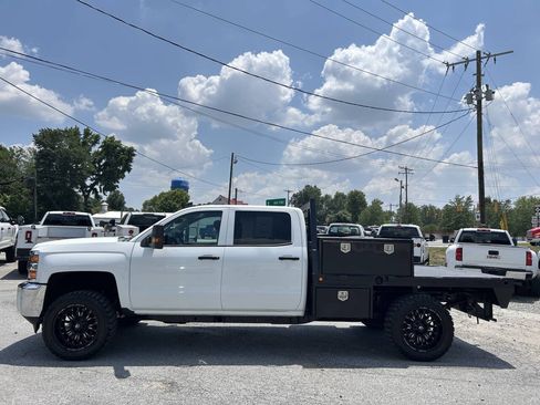 Used 2015 Chevrolet Silverado 3500 W/T w/ WT Convenience Package AWD/4WD image 10