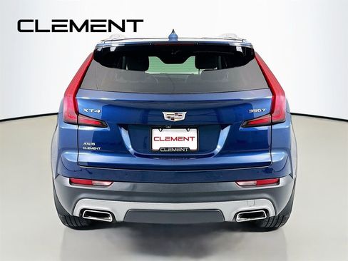 Used 2022 Cadillac XT4 Premium Luxury image 7