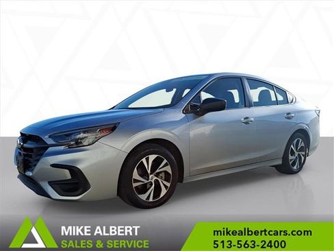 Used 2024 Subaru Legacy image 3