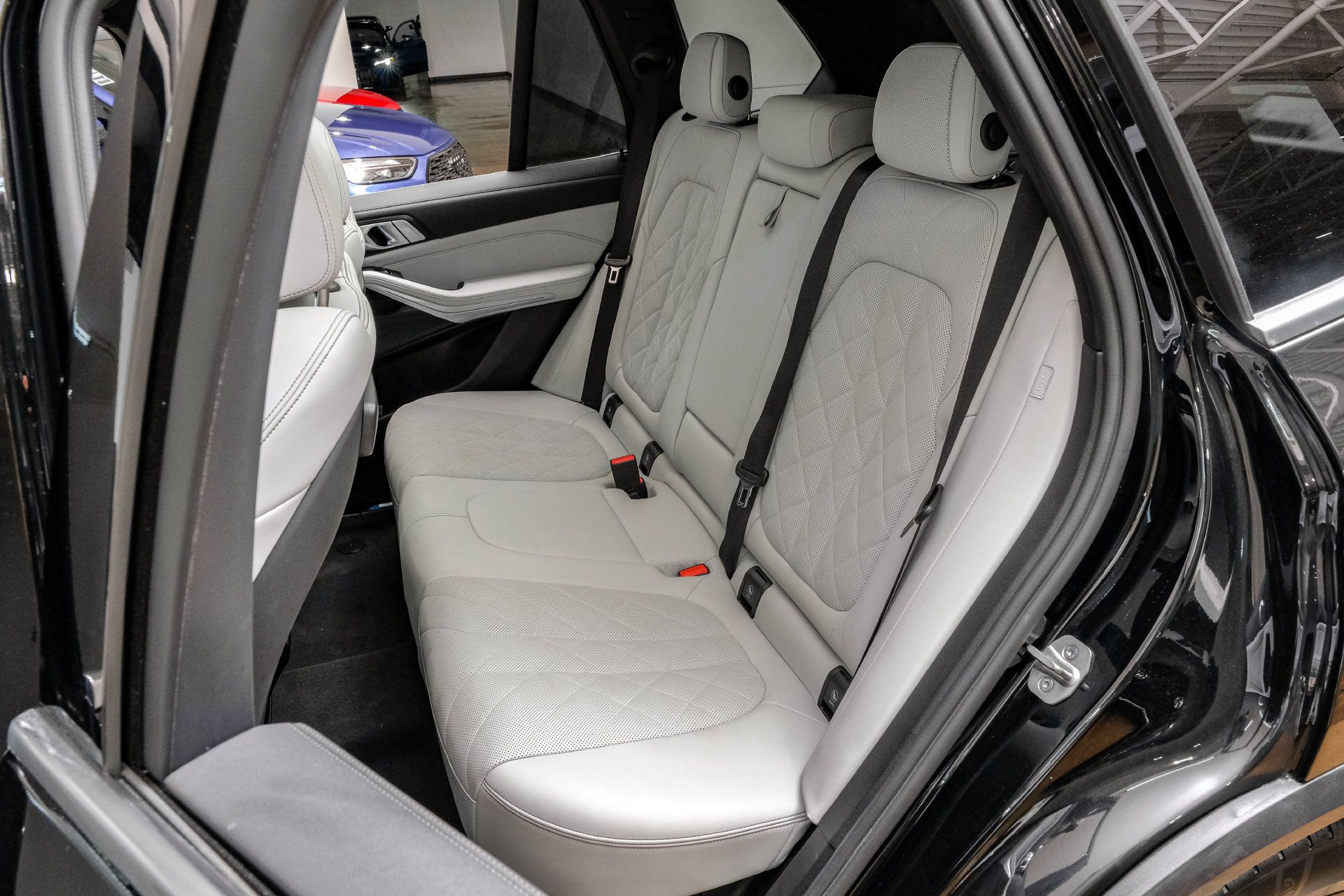 Used 2023 BMW X5 xDrive40i AWD/4WD image 43